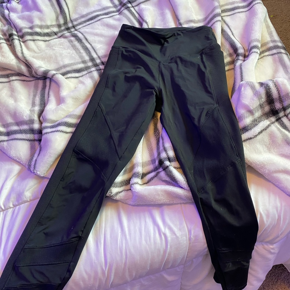 victoria’s secret pink leggings